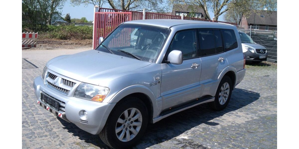 Mitsubishi Pajero 336.000 km 4.990 &euro; Lünen 44532