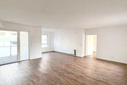 Wohnung Oberhausen Sterkrade-Mitte - 3 Zimmer, 98 m&sup2;, 990&euro; | Angebot:24360023