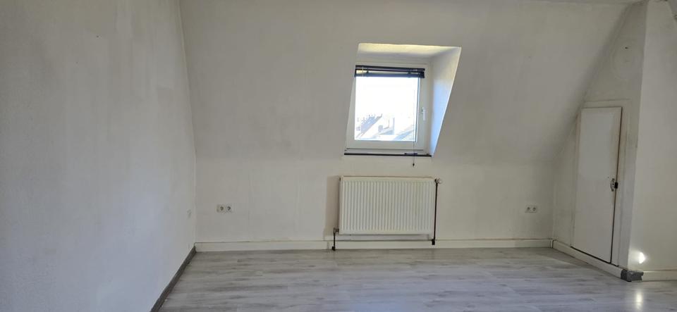 Etagenwohnung Dortmund Innenstadt Nord - 4 Zimmer, 107 m&sup2;, 1.270&euro; | Angebot:25280407