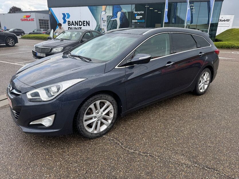 Hyundai i40 199.000 km 4.440 € dortmund 44369