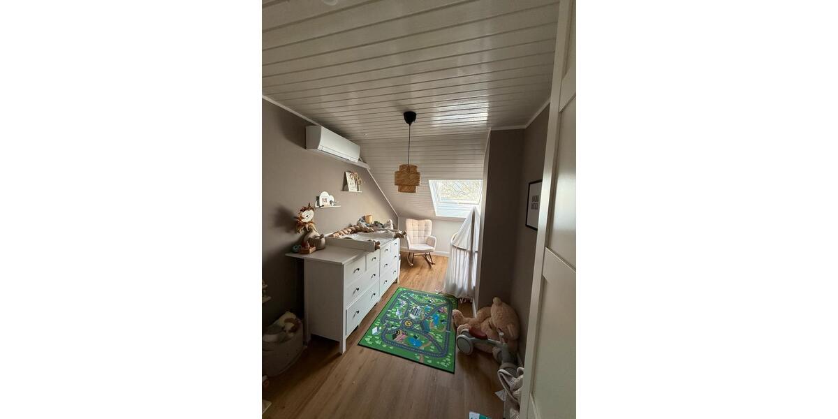 Dachgeschoßwohnung Dortmund Hombruch - 3 Zimmer, 84 m&sup2;, 299.000&euro; | Angebot:25554020