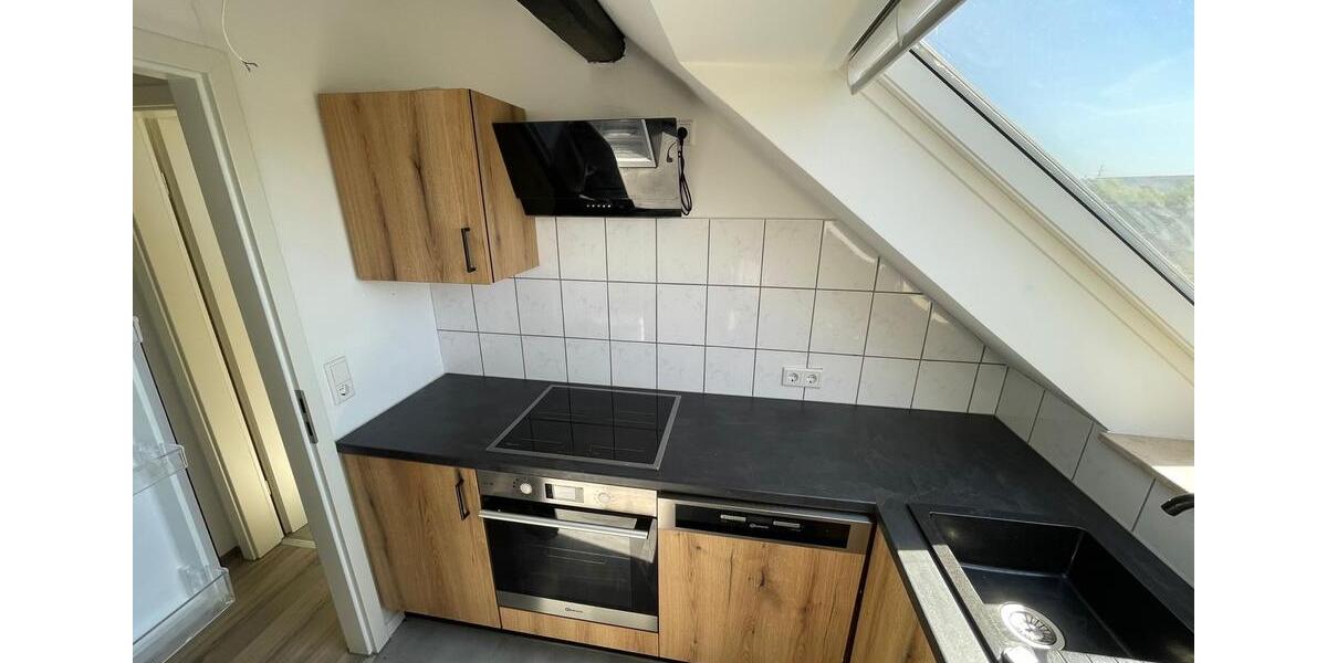 Dachgeschoßwohnung Bochum Günnigfeld - 2.5 Zimmer, 80 m&sup2;, 560&euro; | Angebot:26644900