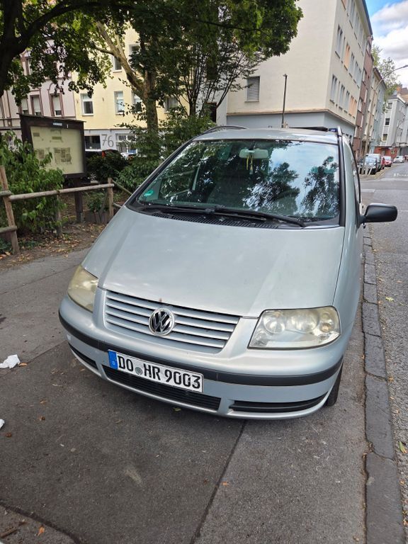 VW Sharan 348.000 km 2.140 € Dortmund 44145