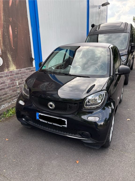 Smart ForTwo 122.700 km 6.500 € Recklinghausen 45661