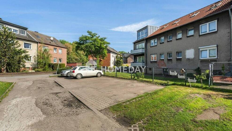 Invest! Attraktives Mehrfamilienhaus mit 6 sanierten Wohneinheiten in gepflegtem Zustand 1 zimmer