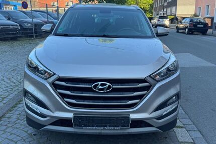 Hyundai TUCSON 102.000 km 12.999 &euro; Gelsenkirchen 45879