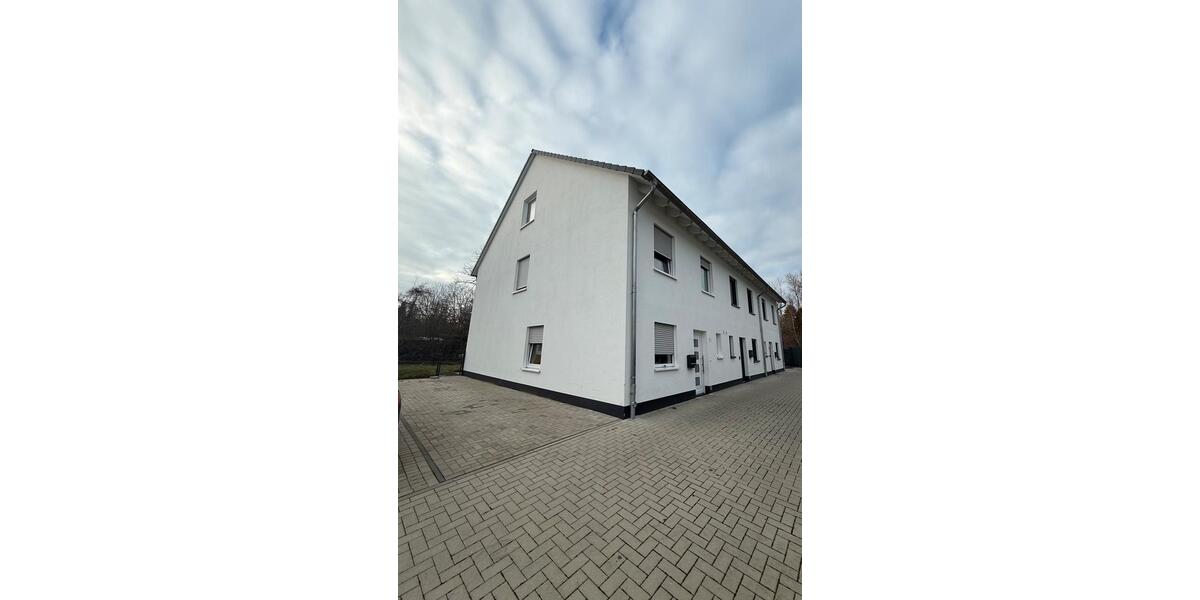 Reihenhaus Dortmund Huckarde - 5 Zimmer, 140 m&sup2;, 2.050&euro; | Angebot:25322642