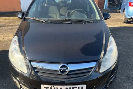 Opel Corsa 132.000 km 2.750 &euro; Essen 45357