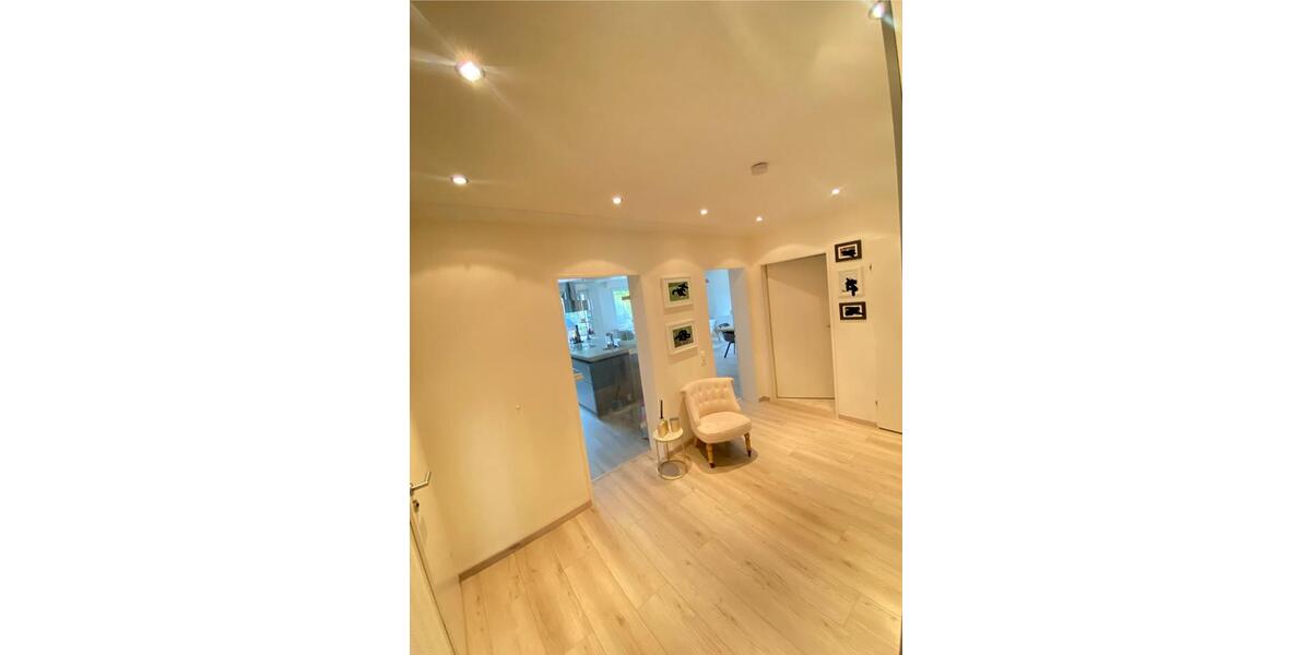 Eigentumswohnung mit Terrasse & Garage Informationsangebot 4 zimmer