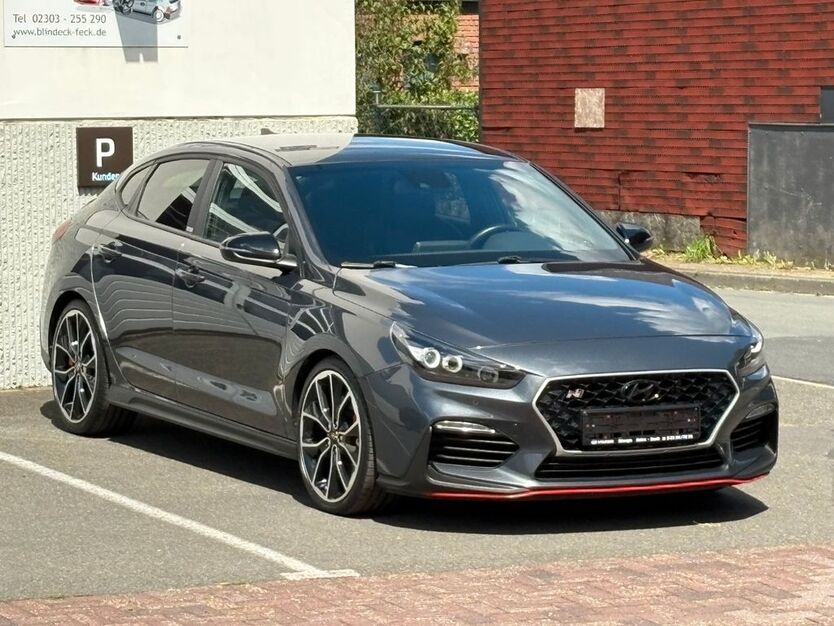 Hyundai i30 95.887 km 21.390 € Selm-Bork 59379