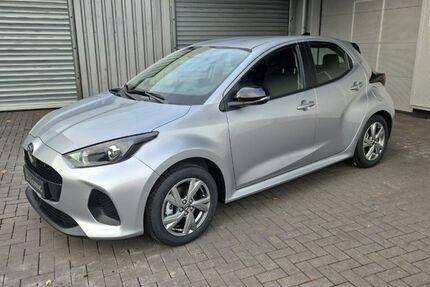 Mazda 2 Hybrid 3.938 km 23.990 &euro; Datteln 45711