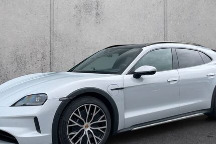 Porsche Taycan 22.977 km 83.850 &euro; Recklinghausen 45665
