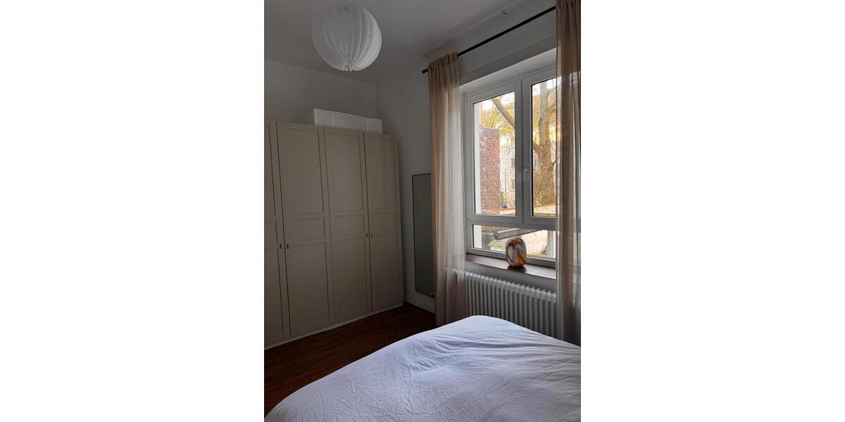 Romantische Single- oder Pärchenaltbauwohnung in Premiumlage 3 zimmer