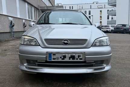 Opel Astra 132.156 km 2.370 &euro; Essen 45359