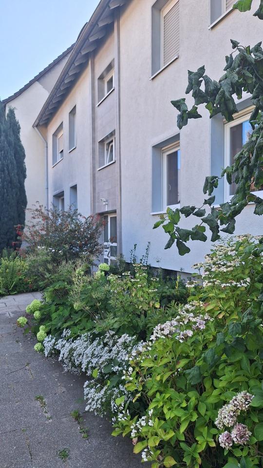 Ein Mehrfamilienhaus im Grünen von Welper, mit 3 Garagen zimmer