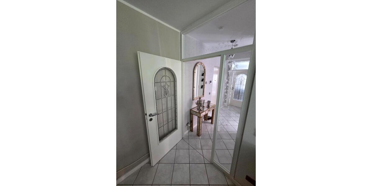 Erdgeschoßwohnung Mülheim an der Ruhr - 2 Zimmer, 60 m&sup2;, 270.000&euro; | Angebot:27022662