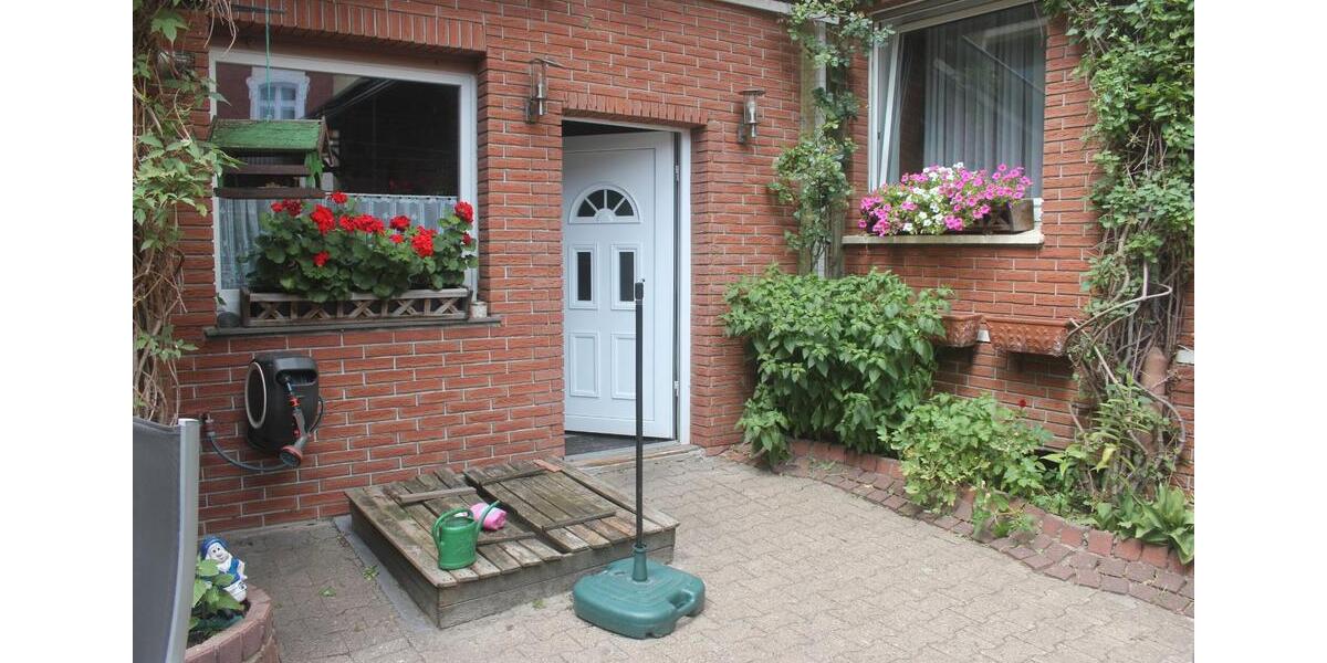 Erdgeschoßwohnung Gelsenkirchen Erle - 5 Zimmer, 180 m&sup2;, 229.000&euro; | Angebot:27002739