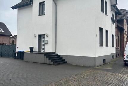Haus Bottrop Batenbrock - 3.5 Zimmer, 75 m&sup2;, 1.050&euro; | Angebot:24885726