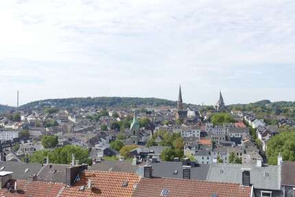 Wohnung zum Mieten in Wuppertal 694 € 87 m²
