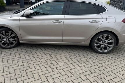 Hyundai i30 55.000 km 13.250 &euro; Castrop Rauxel 44575