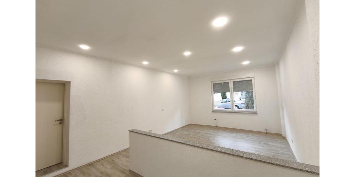 Erdgeschoßwohnung Gelsenkirchen Gelsenkirchen-Mitte - 3 Zimmer, 63 m&sup2;, 600&euro; | Angebot:26355283