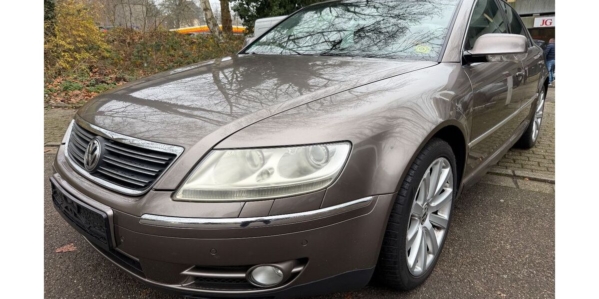 VW Phaeton 227.246 km 3.200 &euro; Essen 45276
