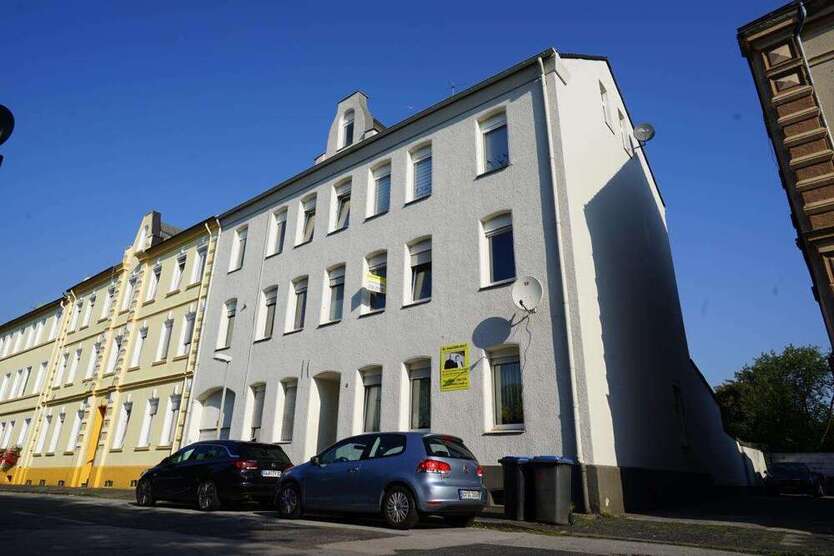 Haus zum Kaufen in Gelsenkirchen 419.000 € 420 m²