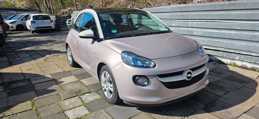 Opel Adam 131.069 km 5.690 &euro; Essen 45145