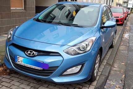 Hyundai i30 117.000 km 6.599 &euro; Essen 45355