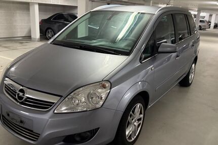 Opel Zafira 200.000 km 2.999 &euro; Essen 45326