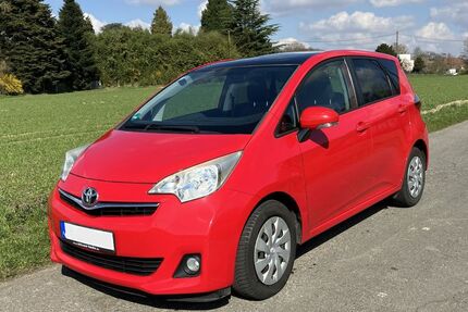 Toyota Verso-S 227.000 km 2.800 &euro; Bochum 44797