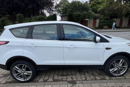 Ford Kuga 62.000 km 10.500 &euro; Herne 44628