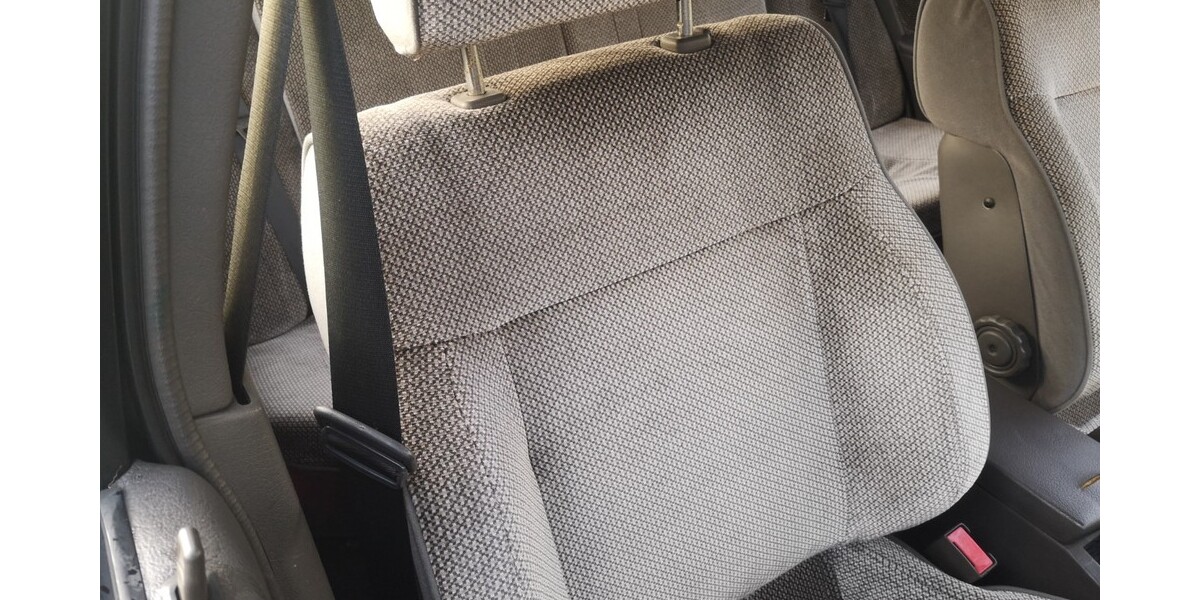 Nissan Bluebird 122.000 km 3.000 &euro; Marl 45772