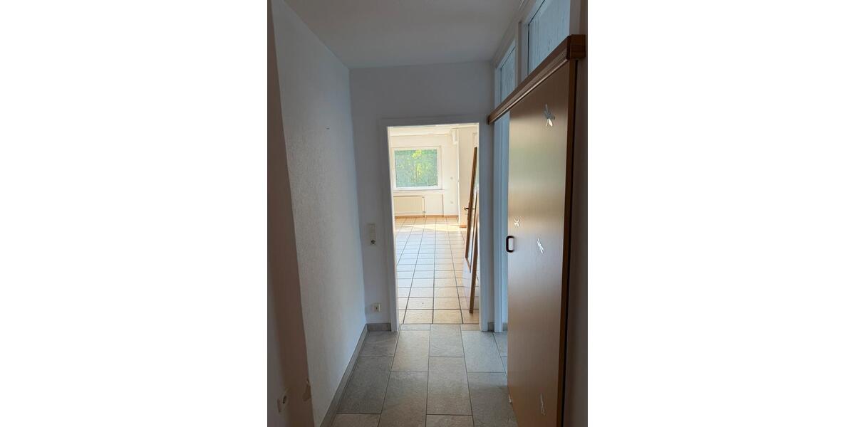 Dachgeschoßwohnung Dortmund Huckarde - 3 Zimmer, 82 m&sup2;, 195.000&euro; | Angebot:27075726