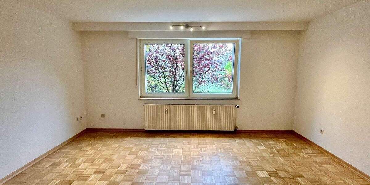 Erdgeschosswohnung in zentraler Lage von OB +++ komplett saniert +++ ruhig ausgerichtet 2 zimmer