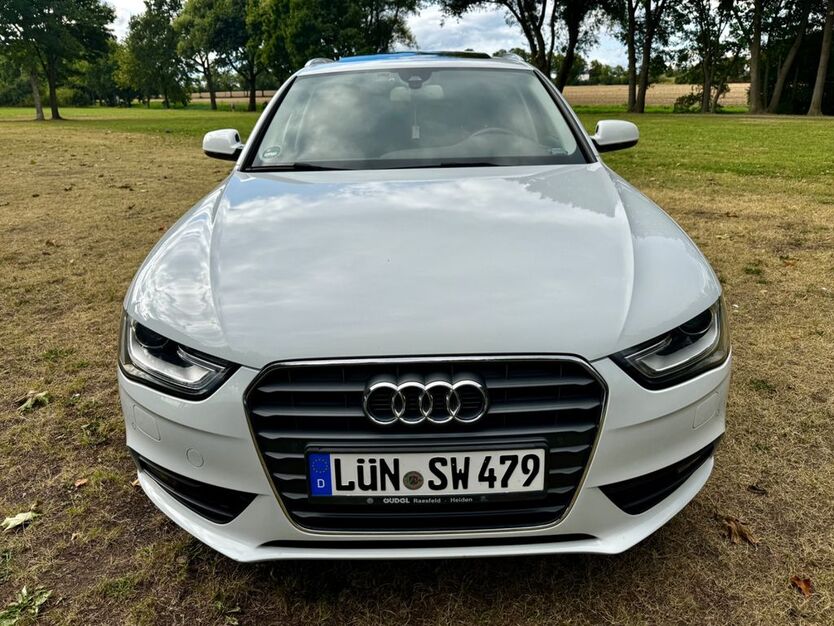 Audi A4 196.000 km 13.299 € Selm 59379