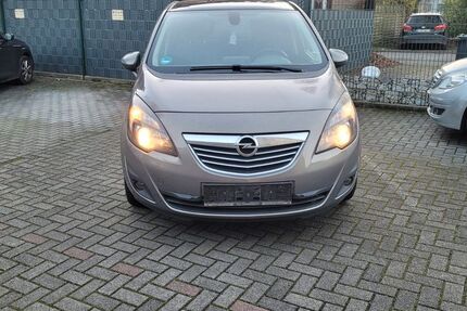 Opel Meriva 240.000 km 3.989 &euro; Bottrop 46240