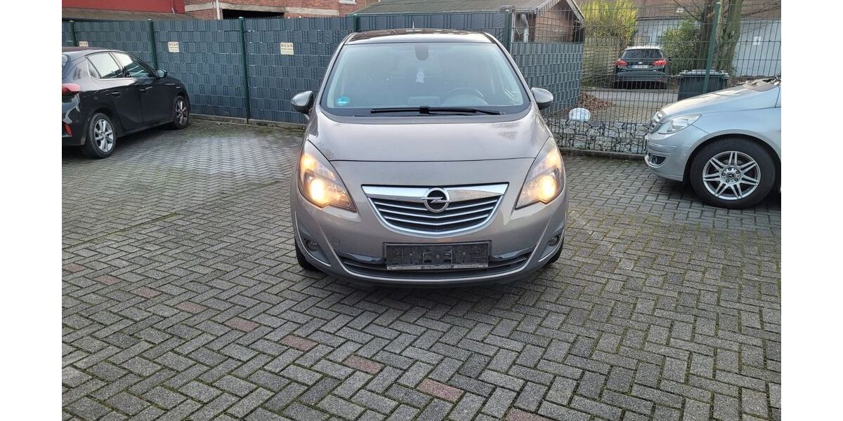 Opel Meriva 240.000 km 3.989 &euro; Bottrop 46240