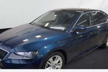 Skoda Superb 2.343 km 22.960 &euro; Bochum 44809