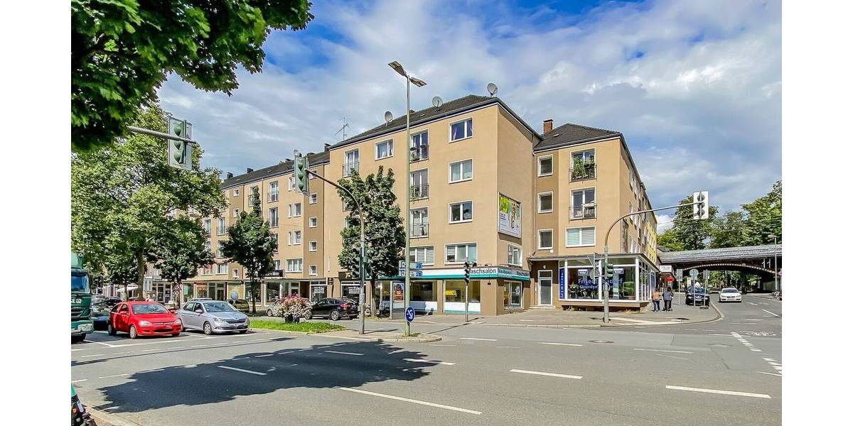 Etagenwohnung Bochum Innenstadt - 4 Zimmer, 91 m&sup2;, 1.045&euro; | Angebot:26804304