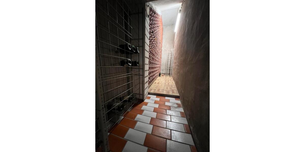 Reihenhaus Mülheim an der Ruhr Mellinghofen - 9 Zimmer, 248 m&sup2;, 685.000&euro; | Angebot:24611100