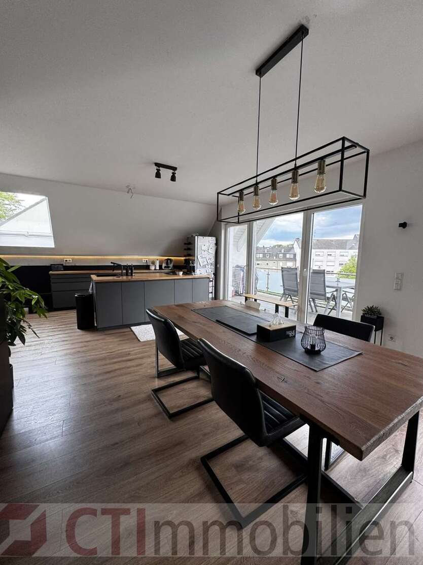 Wohnung zum Mieten in Mülheim an der Ruhr Styrum 1.400 € 158 m² 4 zimmer