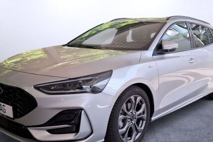 Ford Focus 22.320 km 25.880 &euro; Recklinghausen 45659