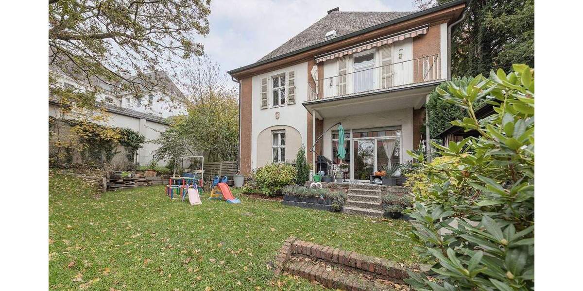 Mehrfamilienhaus, Wohnhaus Wetter Alt-Wetter - 9 Zimmer, 253 m&sup2;, 299.000&euro; | Angebot:25797120