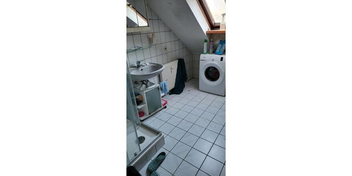 Dachgeschoßwohnung Bochum Günnigfeld - 1 Zimmer, 42 m&sup2;, 550&euro; | Angebot:25937185