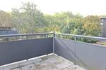 Gelsenkirchen-Erle! Modernisierte Altbau-Dachgeschosswohnung mit Süd-Westbalkon. 2 zimmer