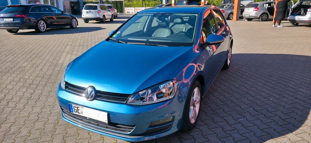 VW Golf 222.000 km 6.800 &euro; Gelsenkirchen 45879