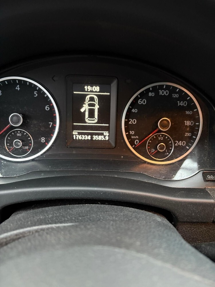 VW Tiguan 175.000 km 9.500 € Hagen 58095