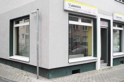 Attraktive Gewerbeeinheit mit Garage 3 zimmer