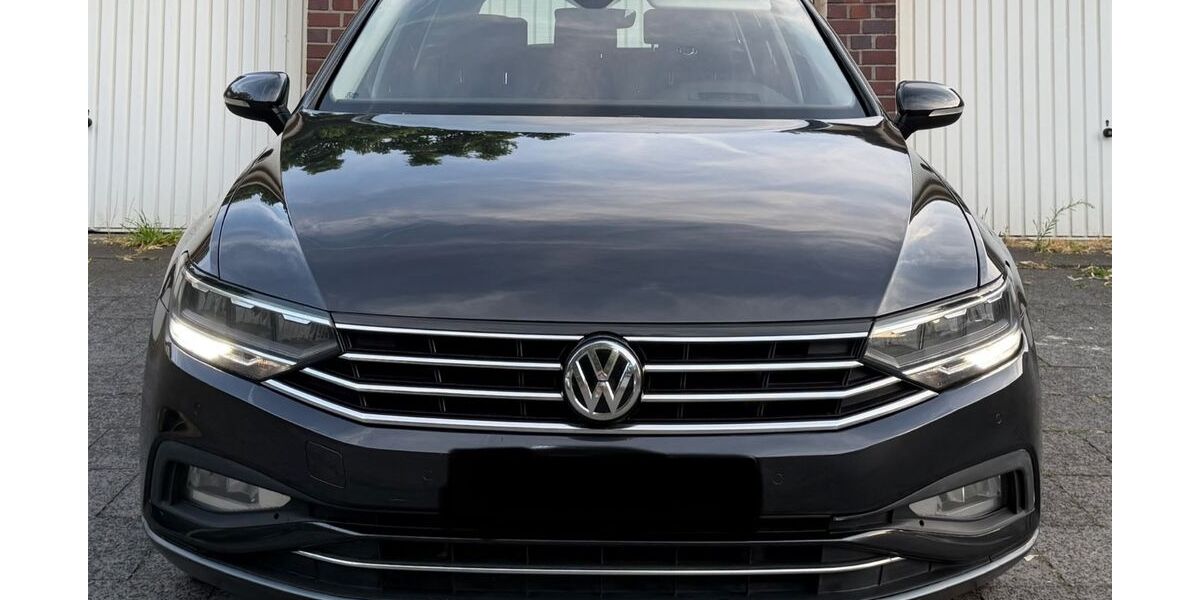 VW Passat 92.000 km 14.500 &euro; Mülheim an der Ruhr 45468